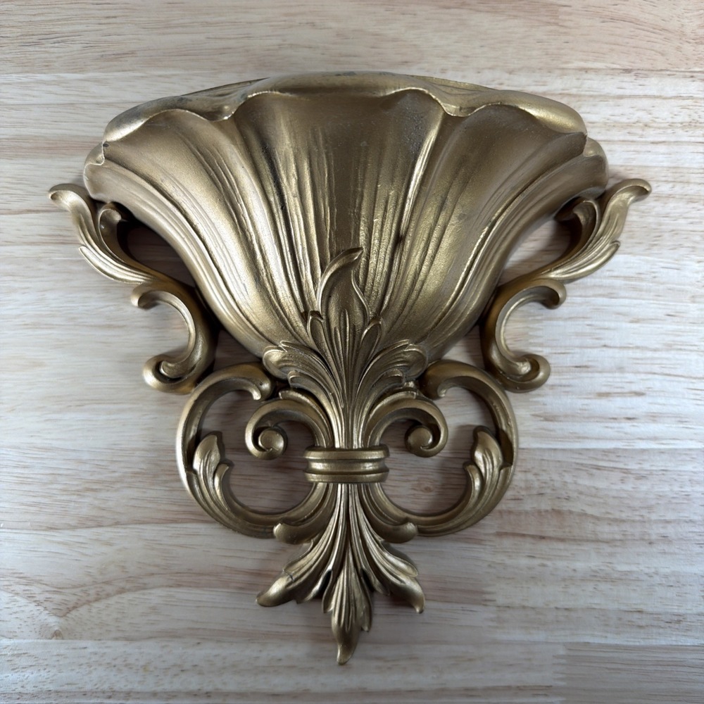 Vintage Home Interiors Wall Planter Gold 9 1/2 " wide 7 1/2" tall